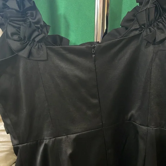 Maggy London black dress - Picture 5 of 7